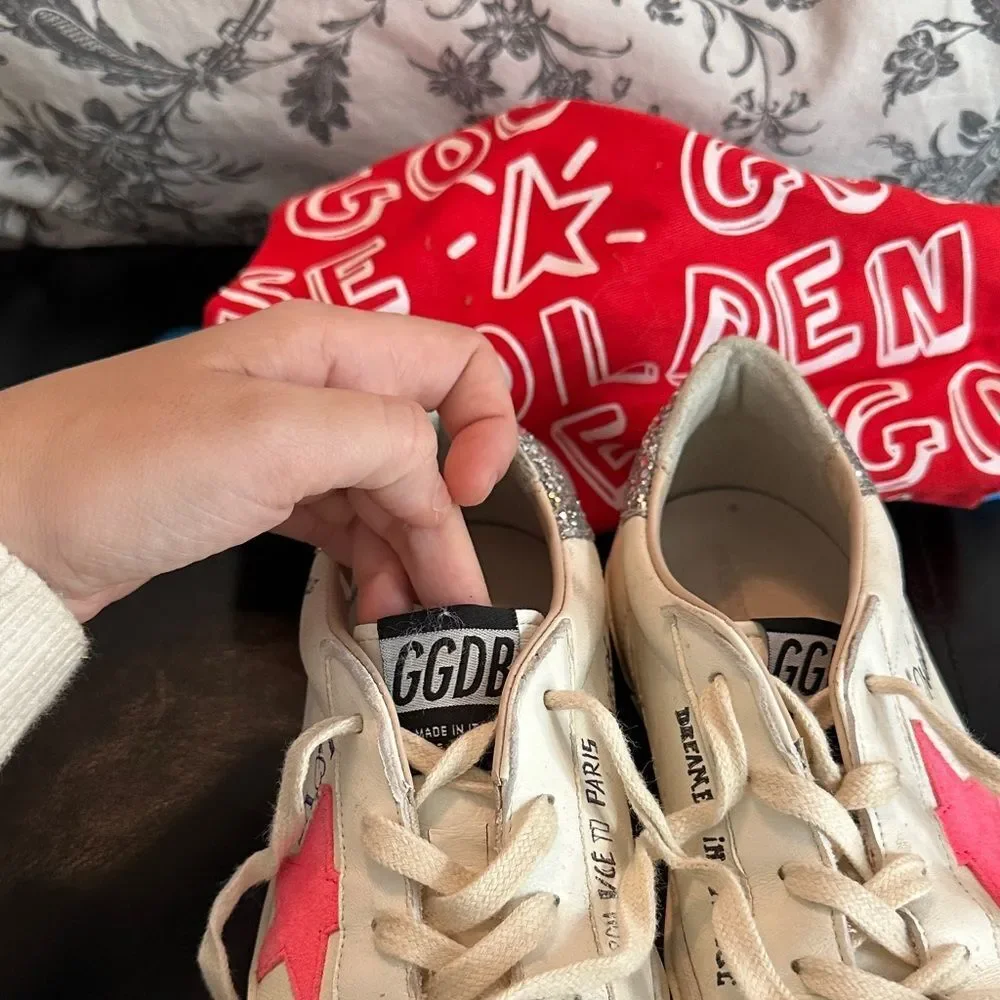 Golden Goose Venice, graffiti sneakers